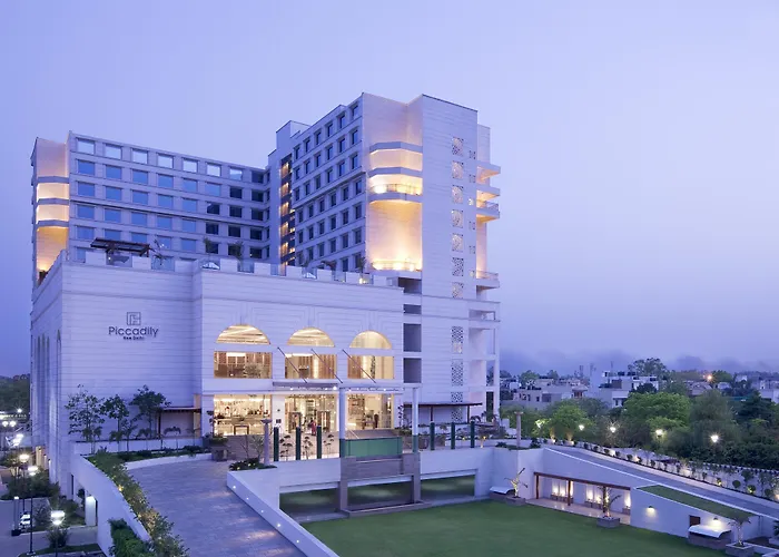 Hyatt Centric Janakpuri New Delhi Hotel